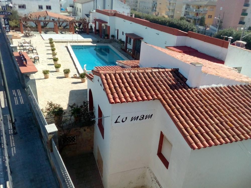 Hostal Lleida Calafell Exterior foto